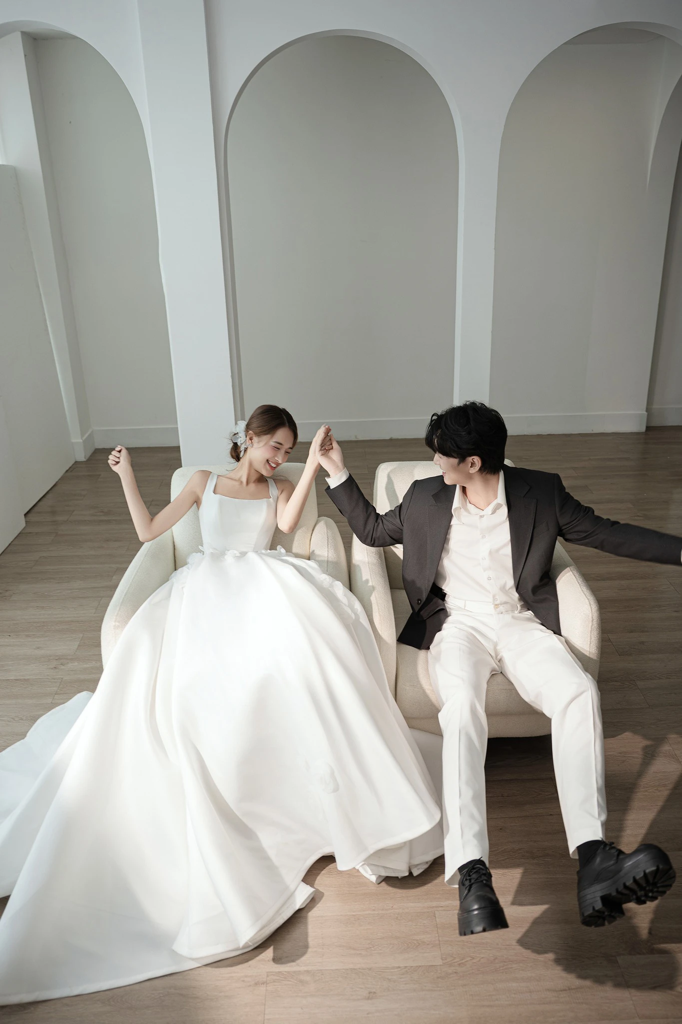 Album ảnh cưới Studio Phòng Trắng Tròn - Ảnh 8